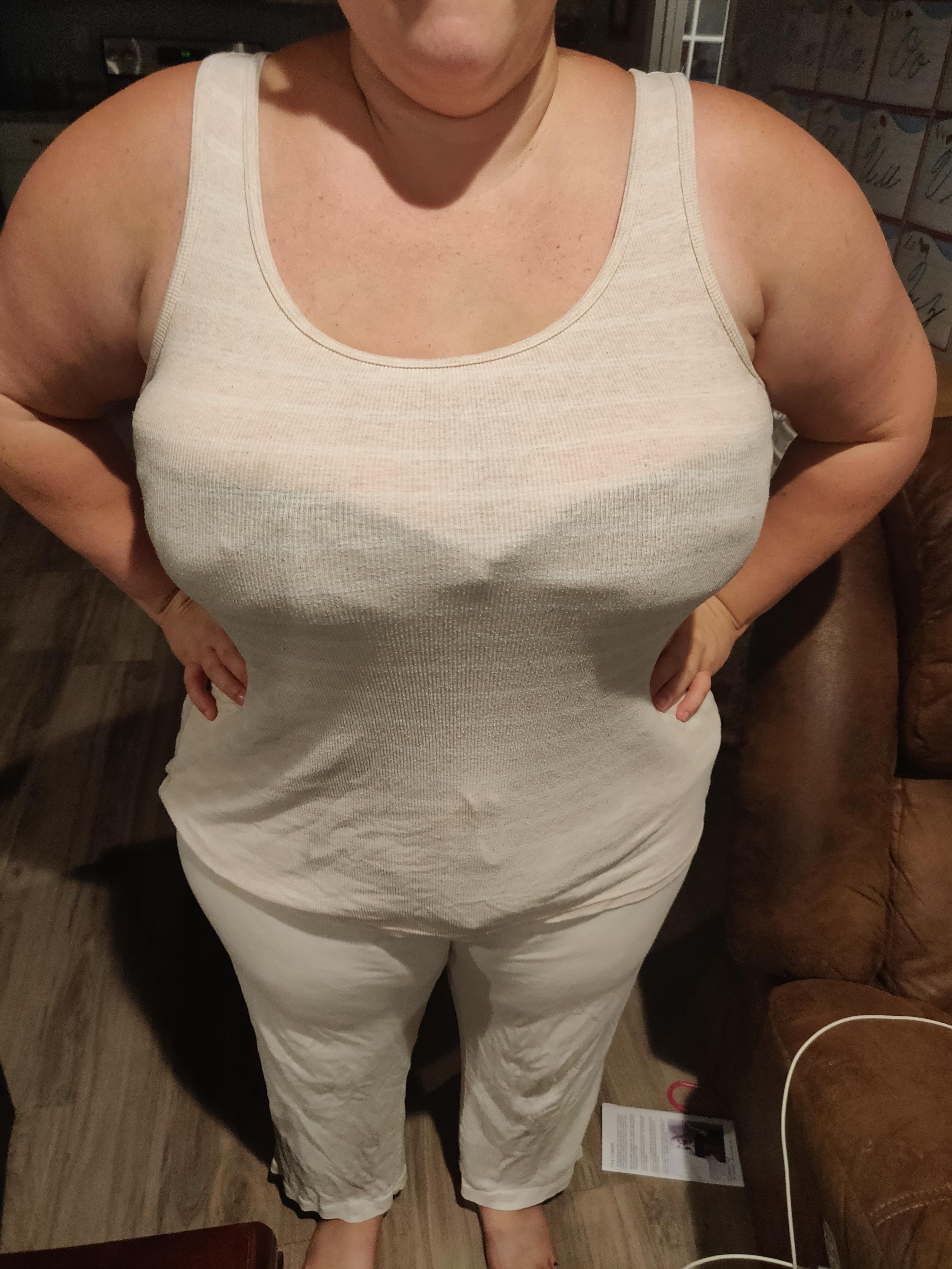https://yocto.scrolller.com/what-would-help-hide-my-new-corset-under-my-2iu1k2ejul.jpg